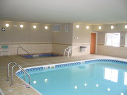  - Holiday Inn Express Jamestown - I-94, Exit 258