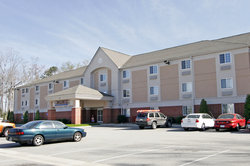  - Candlewood Suites Yorktown - I-64, Exit 256