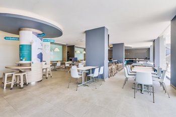 TravelPort