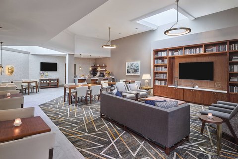 Club Lounge