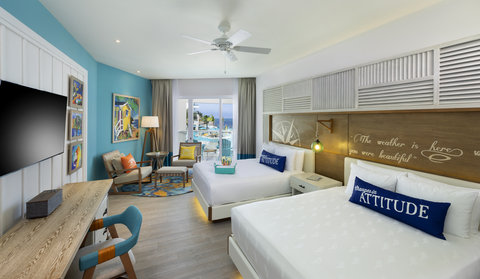 Queen Paradise Room