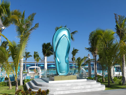 Flip Flop Statue