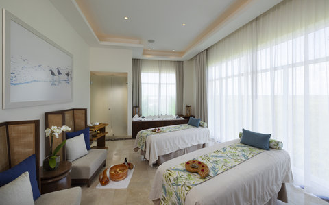 Spa Cabin