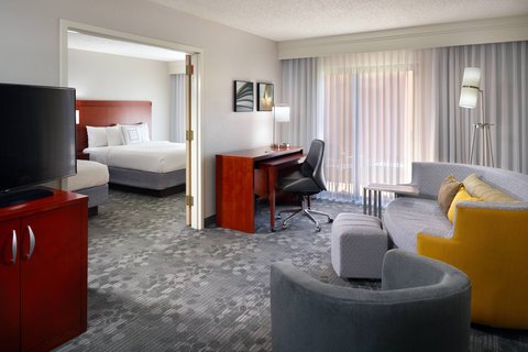 Queen/Queen Suite