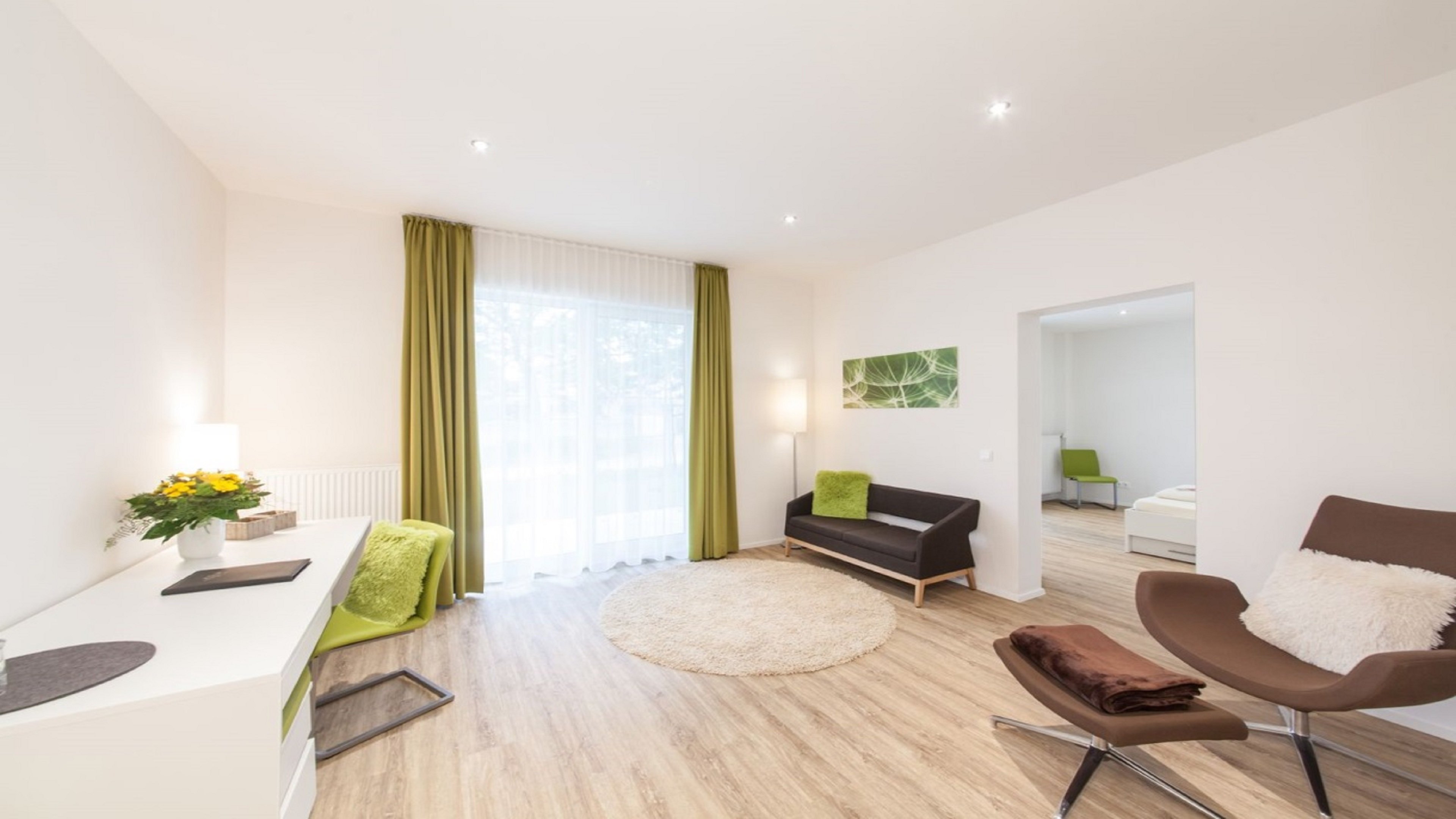 CANDLEWOOD SUITES FURTH-guestroom-Guest Room.jpg