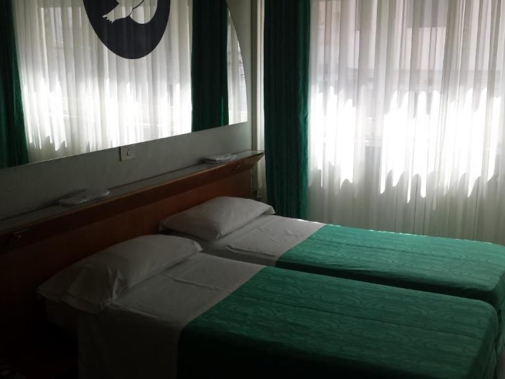 GRANDE ALBERGO ABRUZZO-guestroom-Single Room.jpg