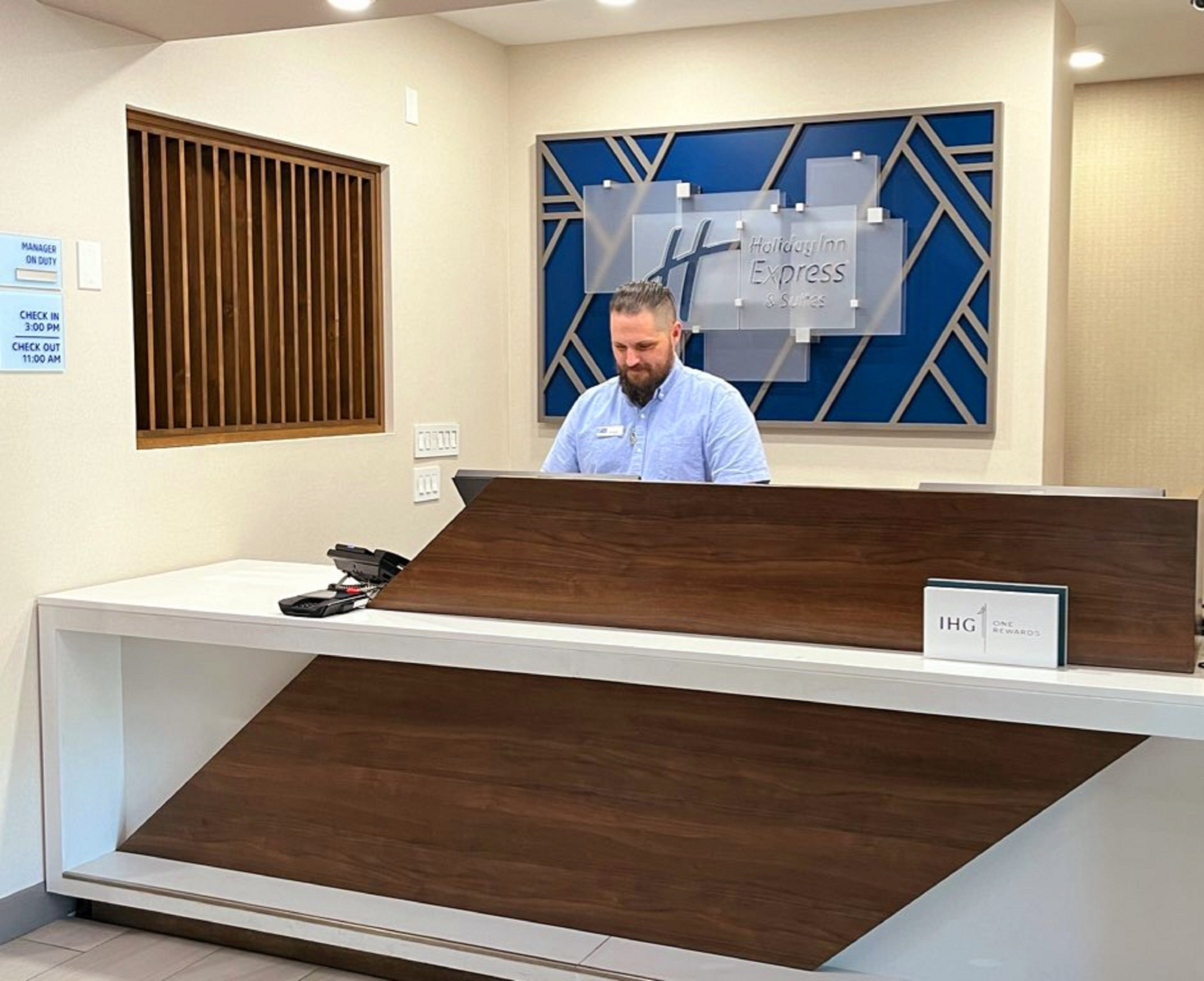 HOLIDAY INN EXP STES FRAZIER P BY I-guestroom-Welcome to the Holiday Inn Express & Suites Frazier Park.jpg