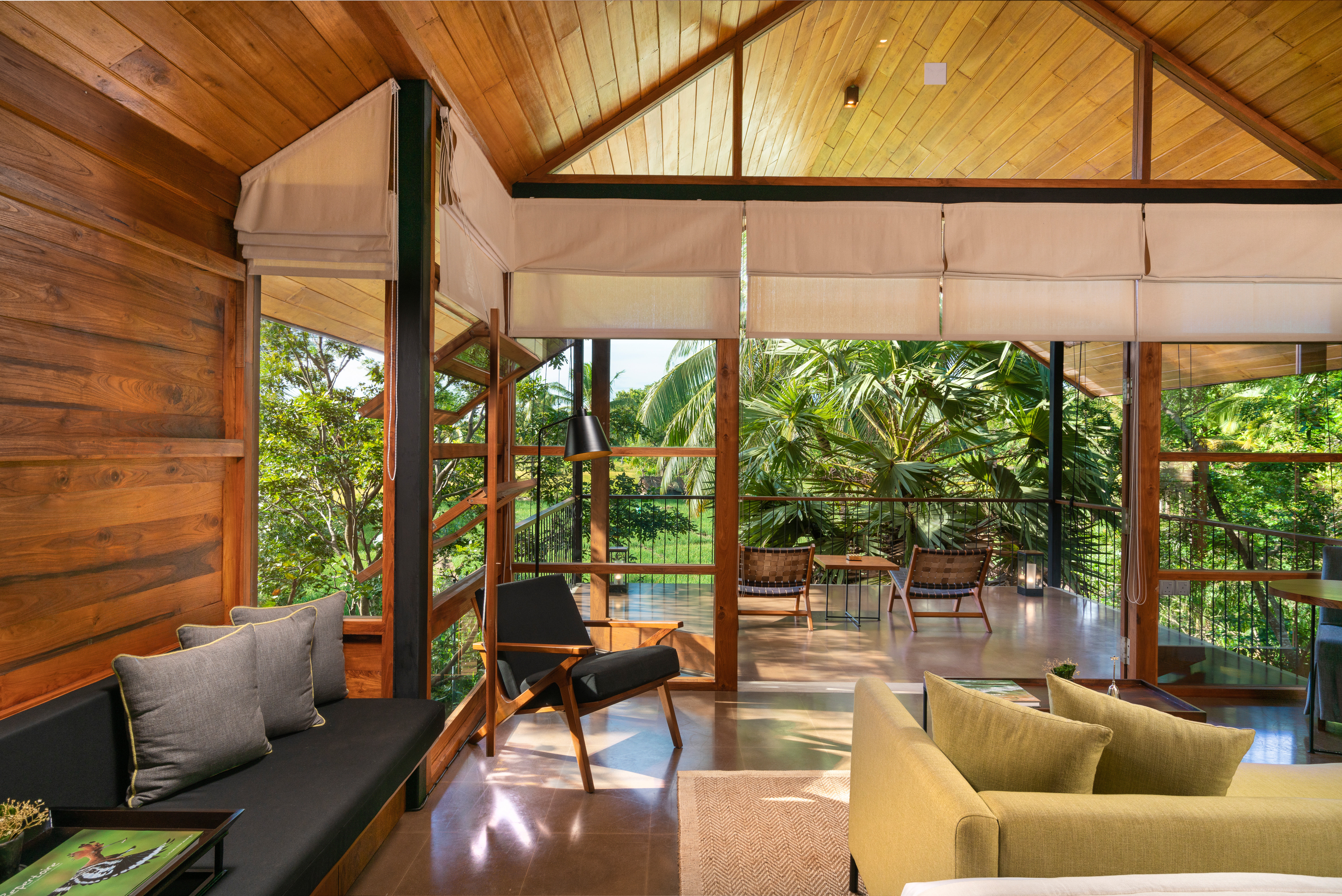 Taru Villas Maia-guestroom-Superior Room - Living Area.jpg