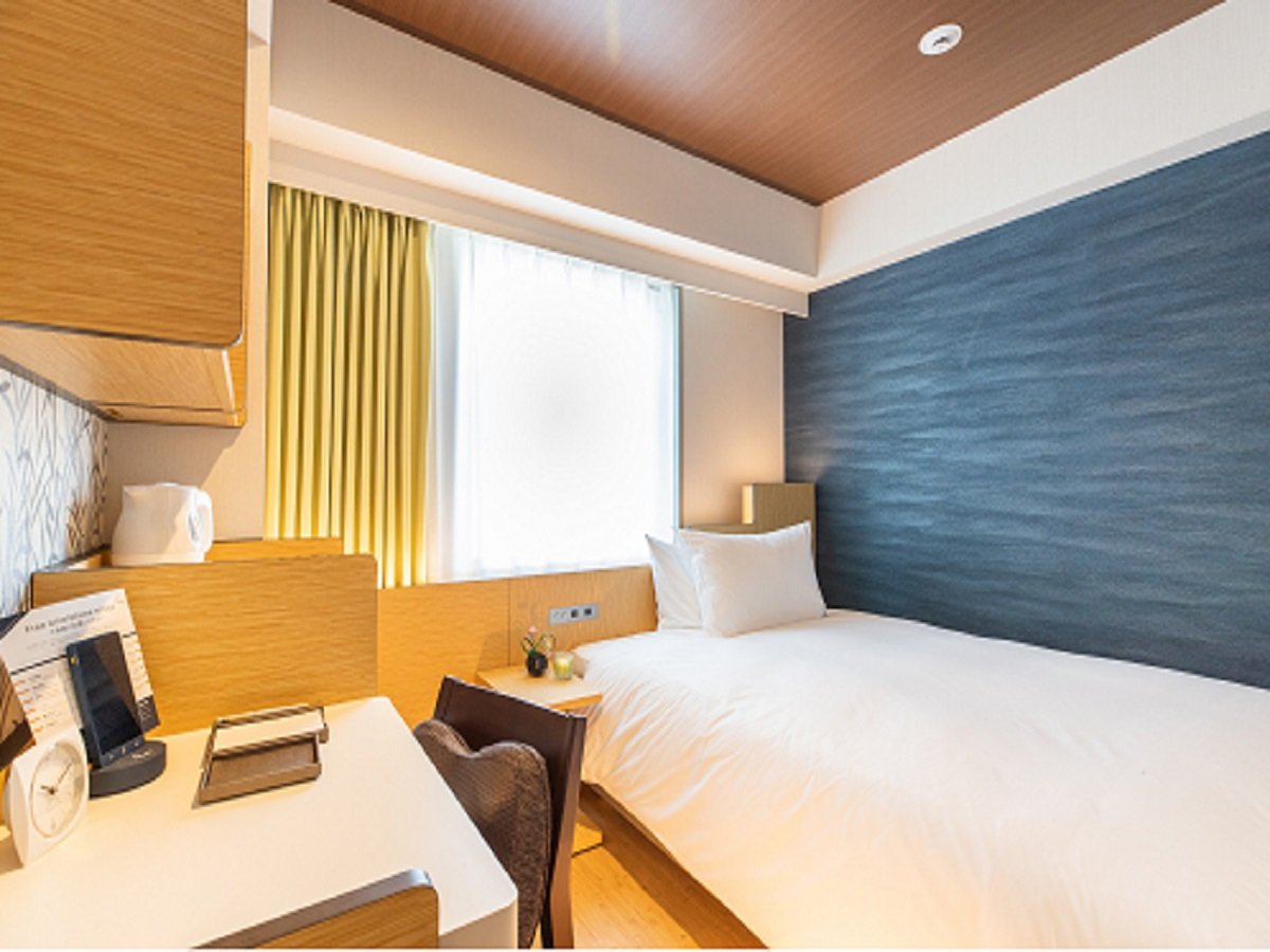 Daiwa Roynet Nagoya Fushimi-guestroom-Standard double.jpg