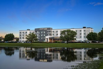 Courtyard by Marriott Evansville East