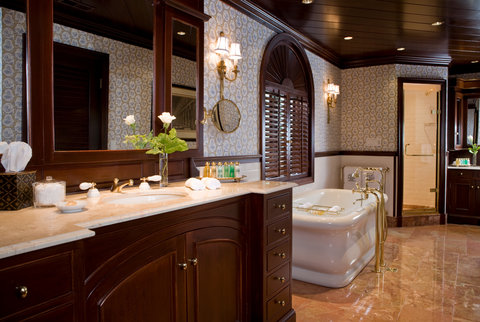 Rooms Claiborne House CCH Master Bathroom
