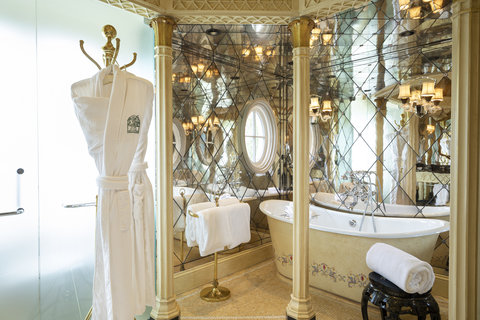 Rooms SU Room Bathroom