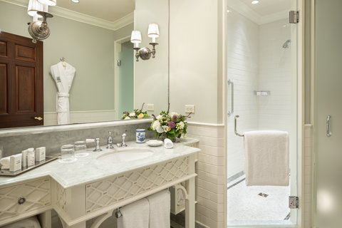 Rooms Room PMV Bathroom