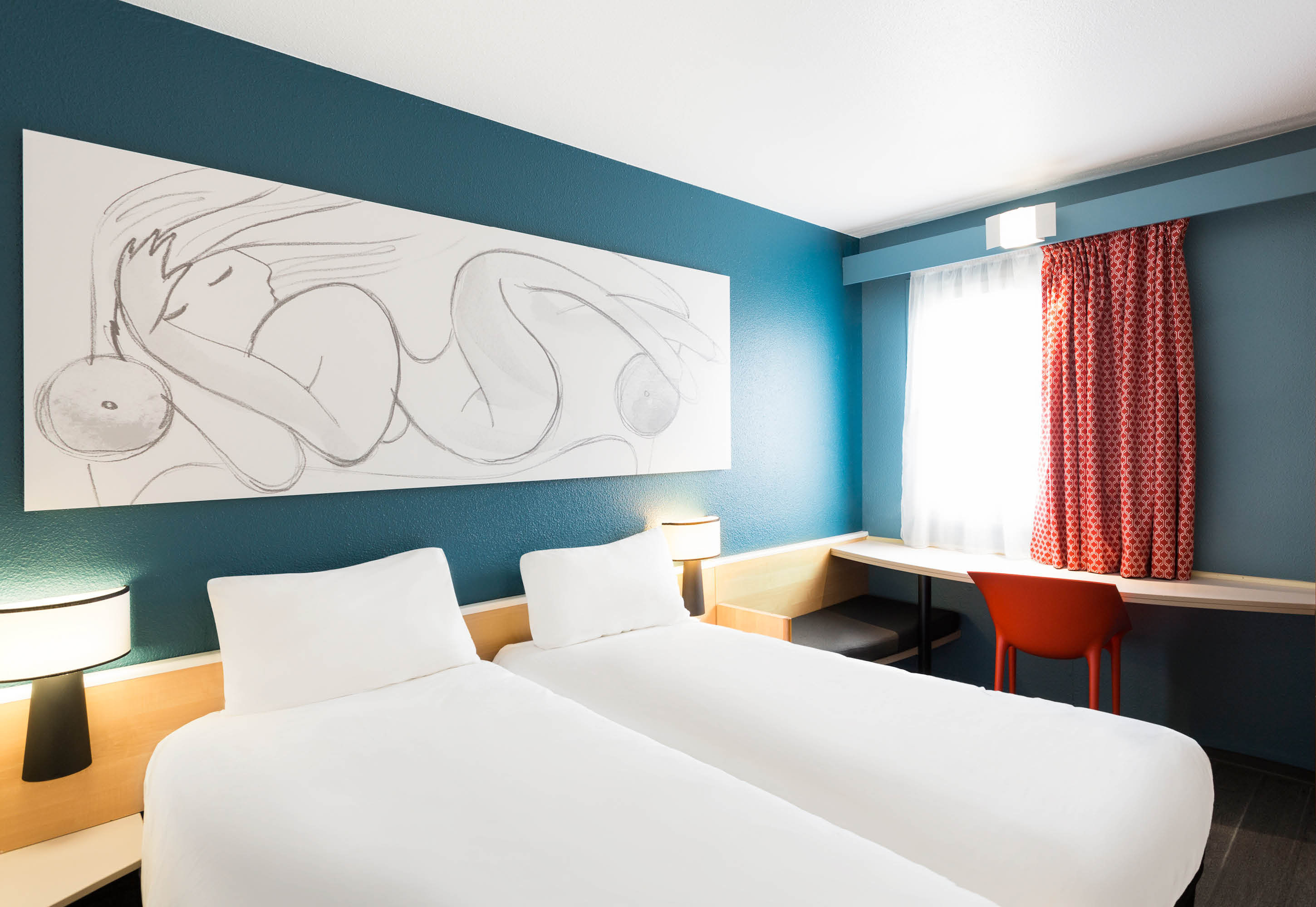 B&B HOTEL BORDEAUX MERIGNAC CADERA-guestroom-GUEST ROOM.jpg