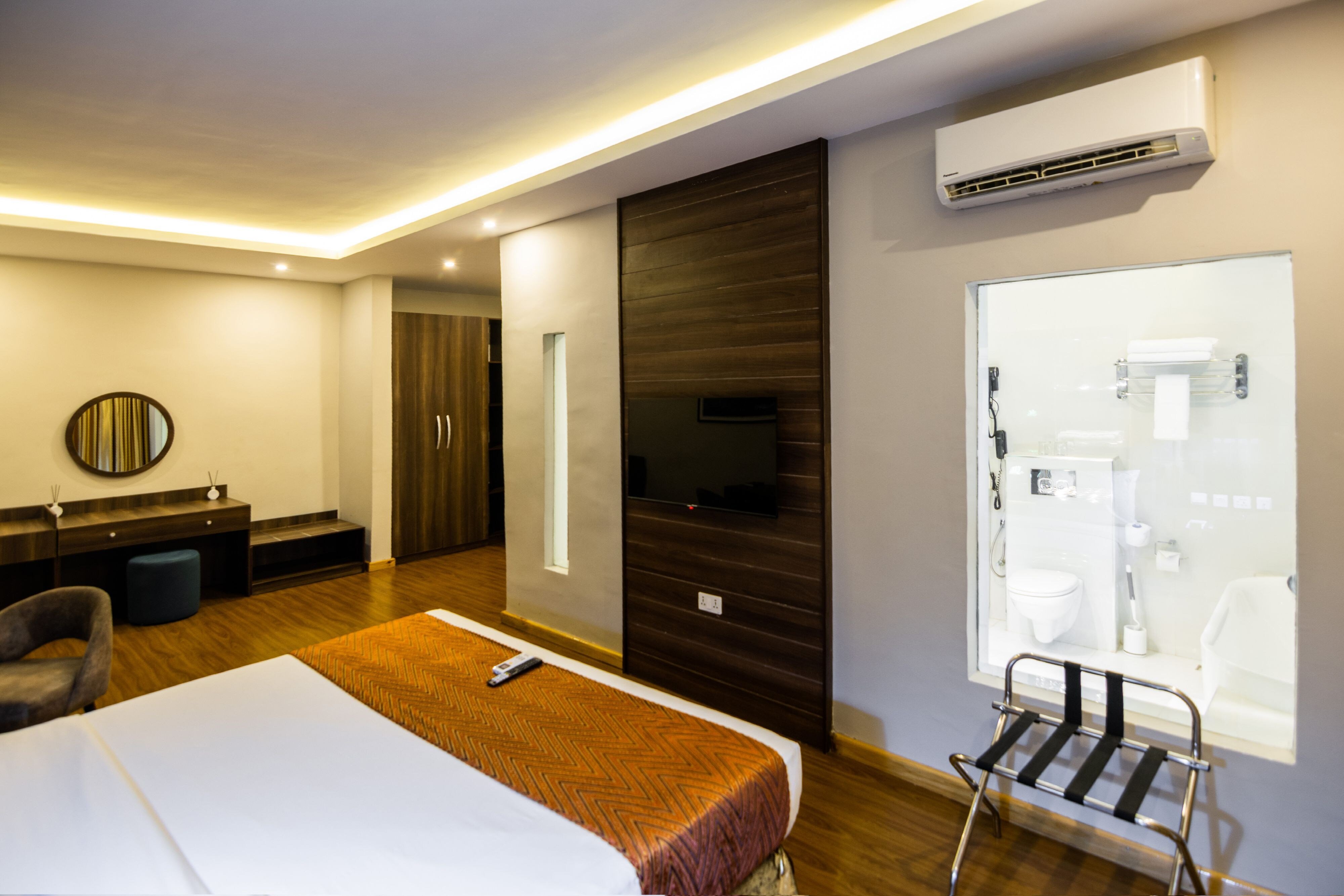 Protea Hotel by Marriott Delta-guestroom-Executive Suite.jpg