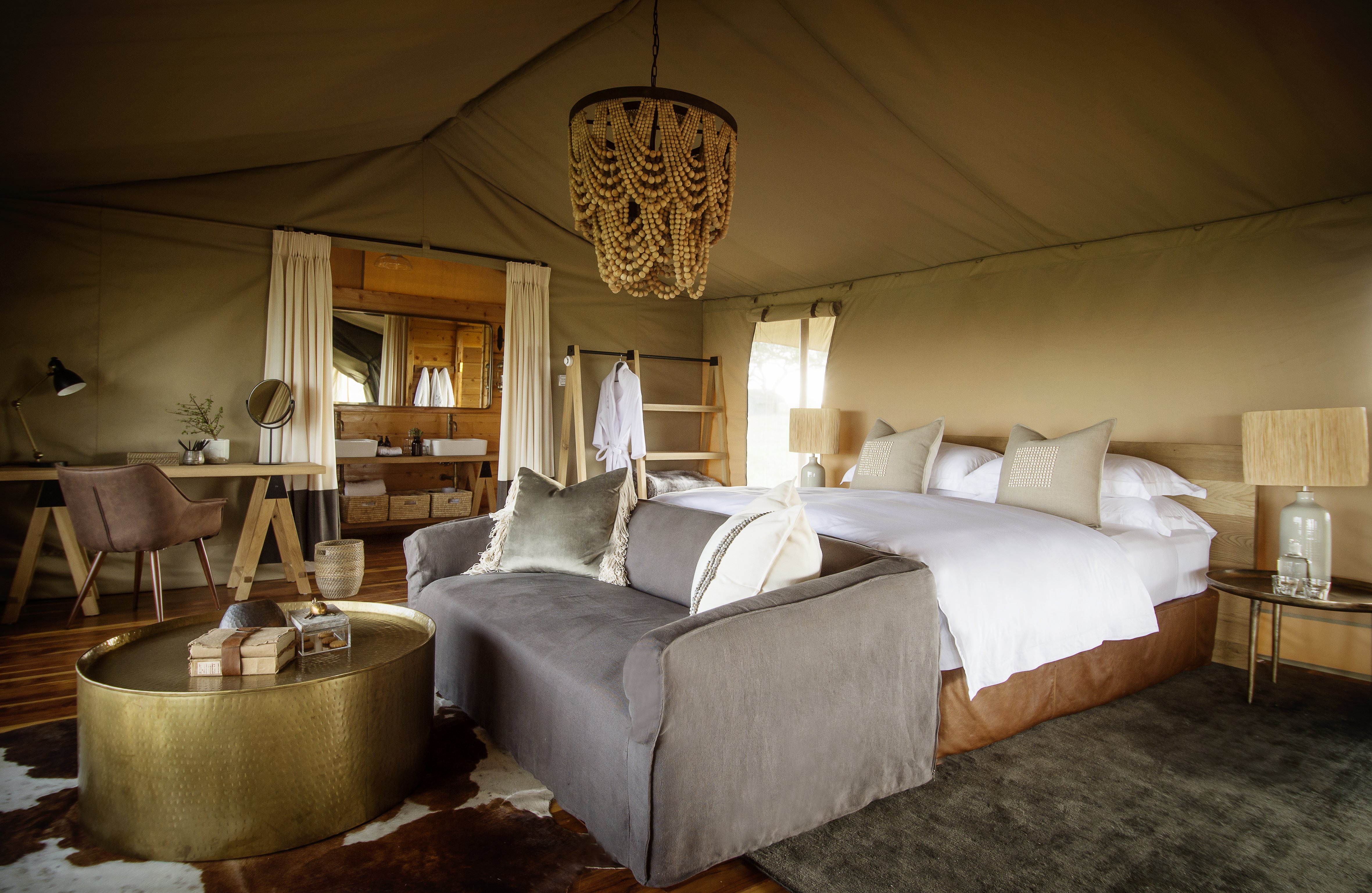 Siringit Serengeti Camp-guestroom-Family Tent - Bedroom.jpg
