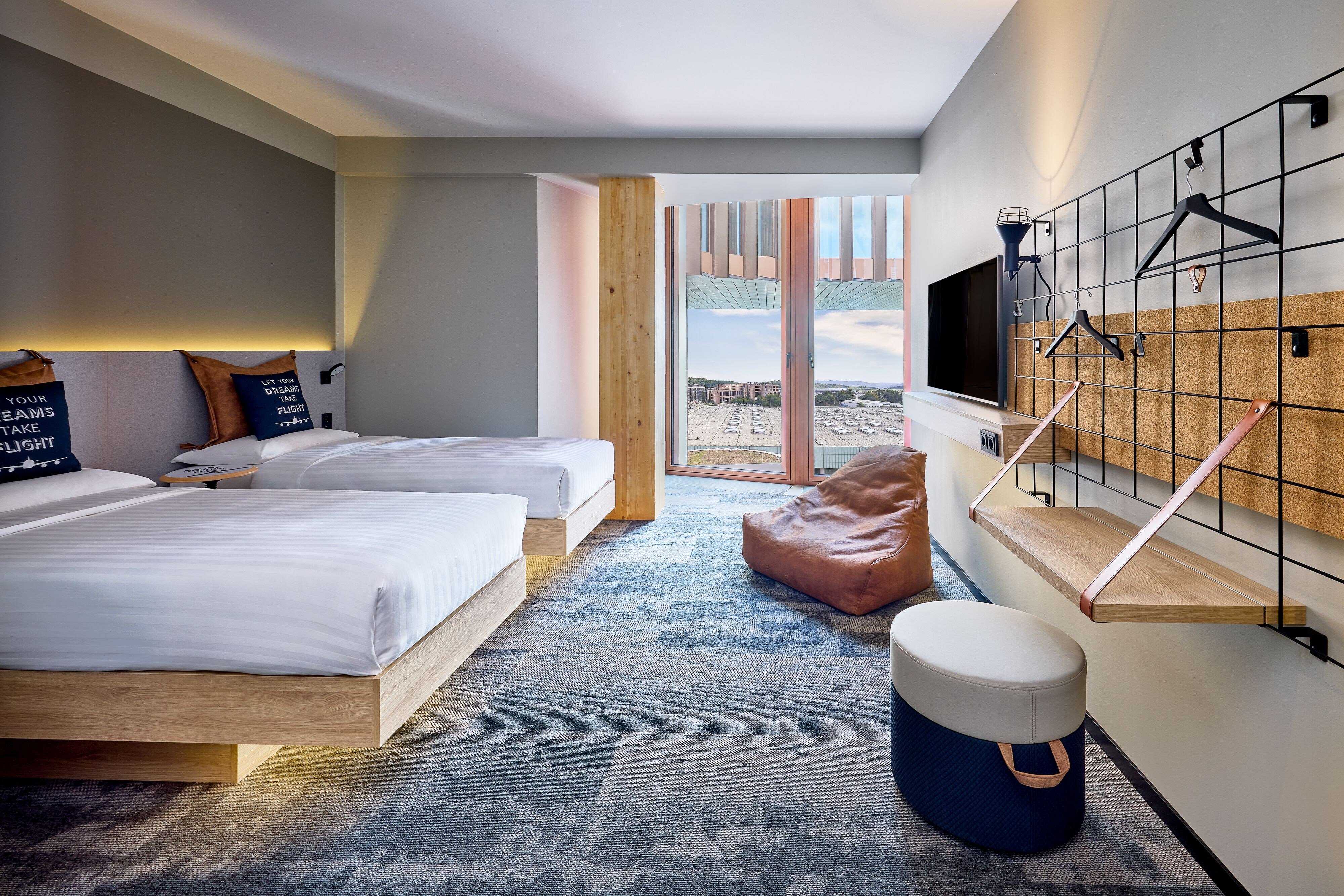 Moxy Luxembourg Airport-guestroom-Twin Guest Room.jpg