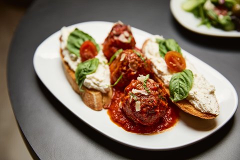 Delicious Meatball EntrÃ©e