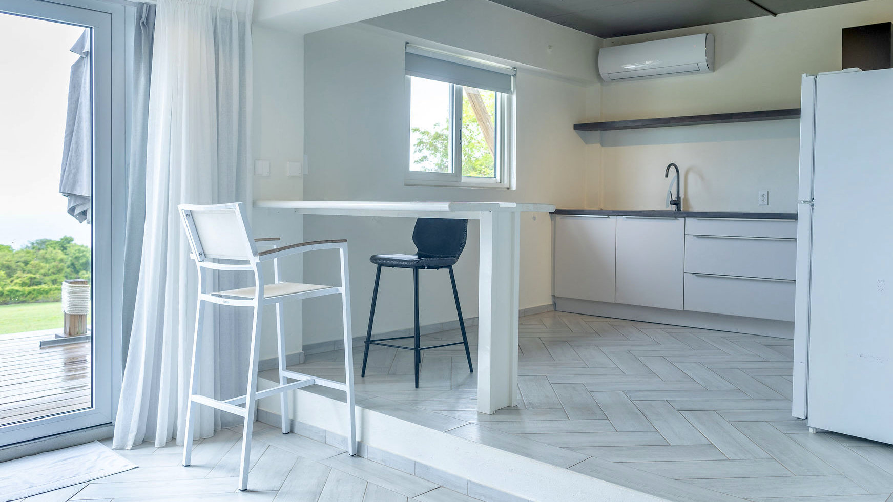 QUILL GARDENS BOUTIQUE HOTEL-guestroom-QG Apartment Kitchen.jpg