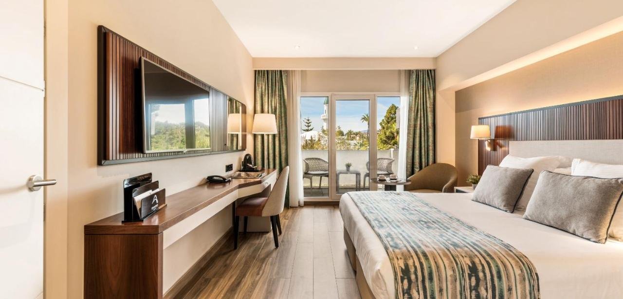 ALANDA MARBELLA WELLNESS-guestroom-790890 Guest Room.jpg