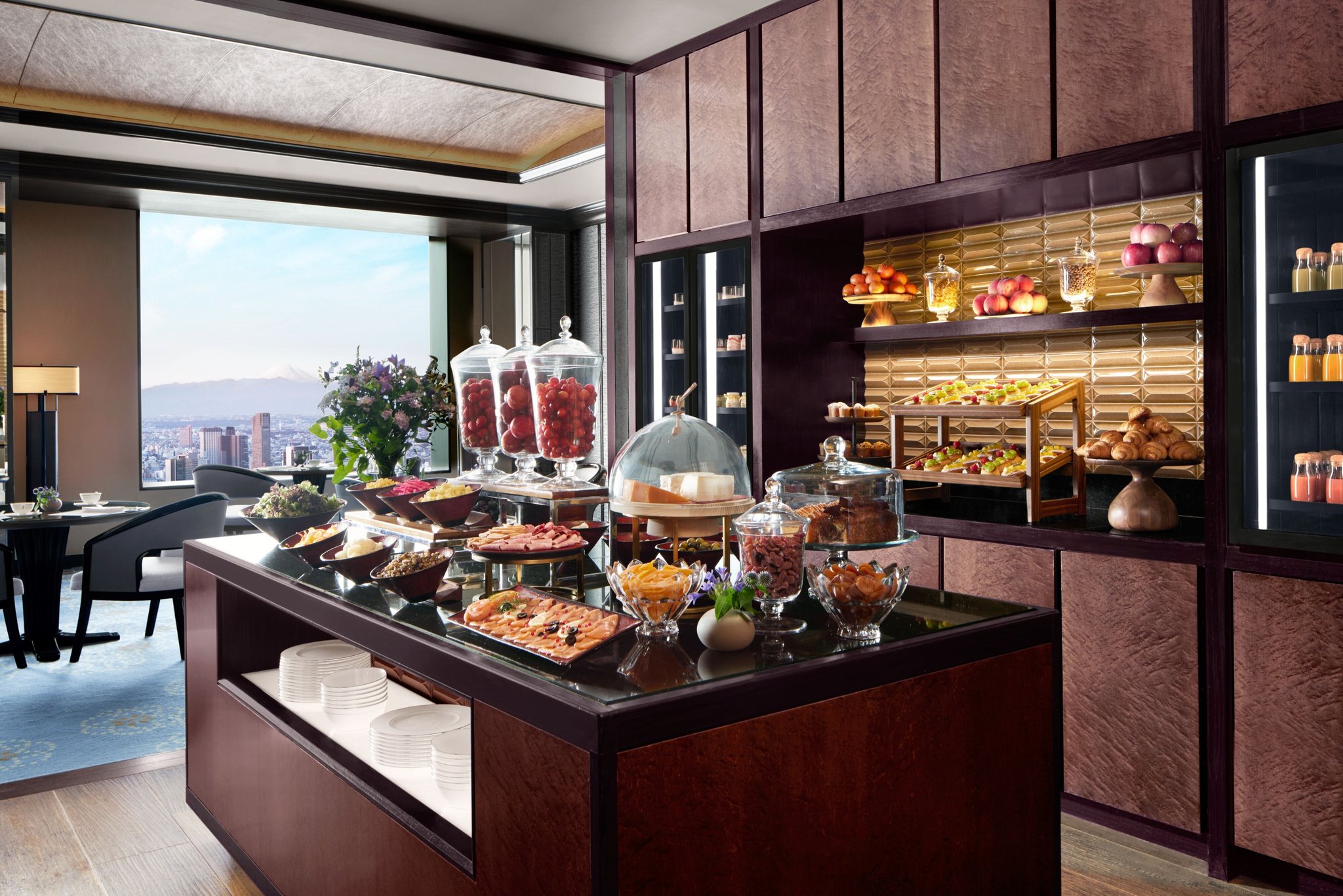 The Ritz-Carlton, Tokyo | Wota Luxe | Club Wota