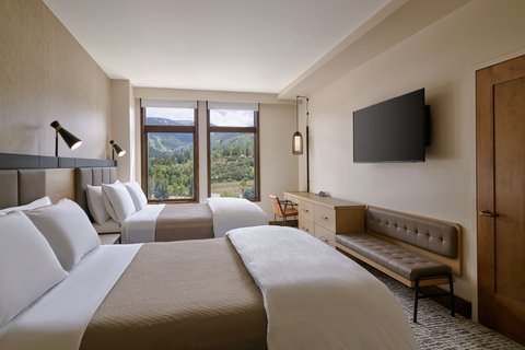 THE WESTIN RIVERFRONT RESORT - Photo 32