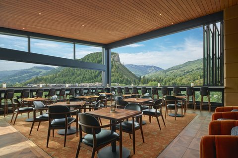 THE WESTIN RIVERFRONT RESORT - Photo 53