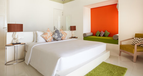Grand Beach Villa Bedroom