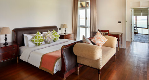 Presidential Water Suite Bedroom