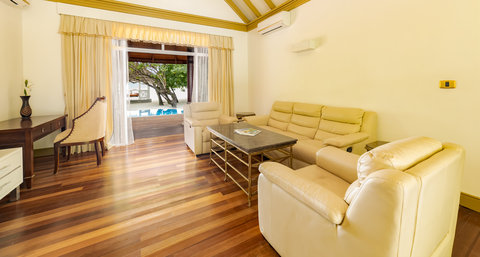 Two Bed Room Suite Sitting Area