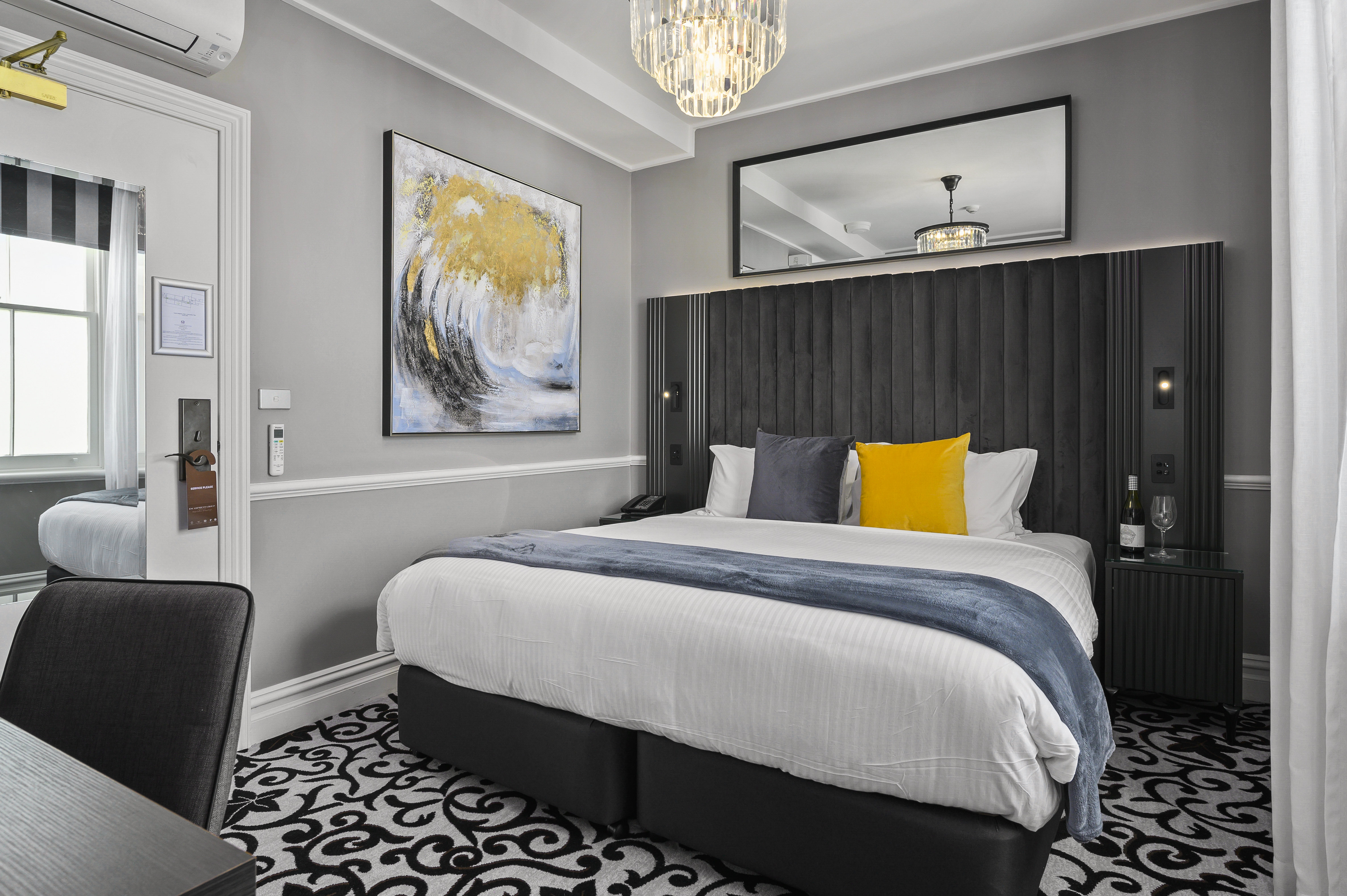 Hydro Majestic Hotel Blue Moun-guestroom-Delmonte Room.jpg