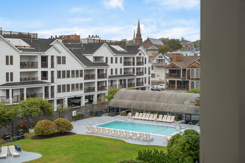 Pool - Club Wyndham Newport Onshore