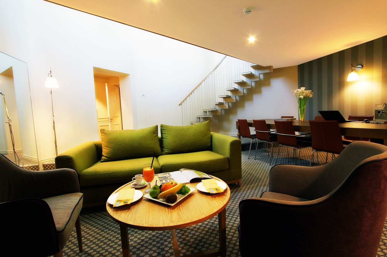 JUMP INN HOTEL-guestroom-Jumpinn Premium Duplex Suite.jpg
