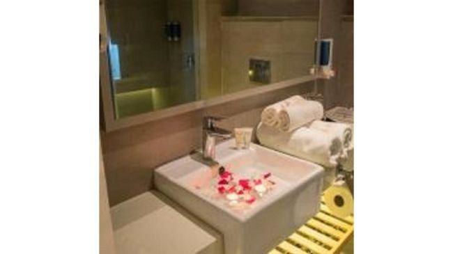 PEREYBERE HOTEL AND SPA-guestroom-Deluxe Superior Room.jpg