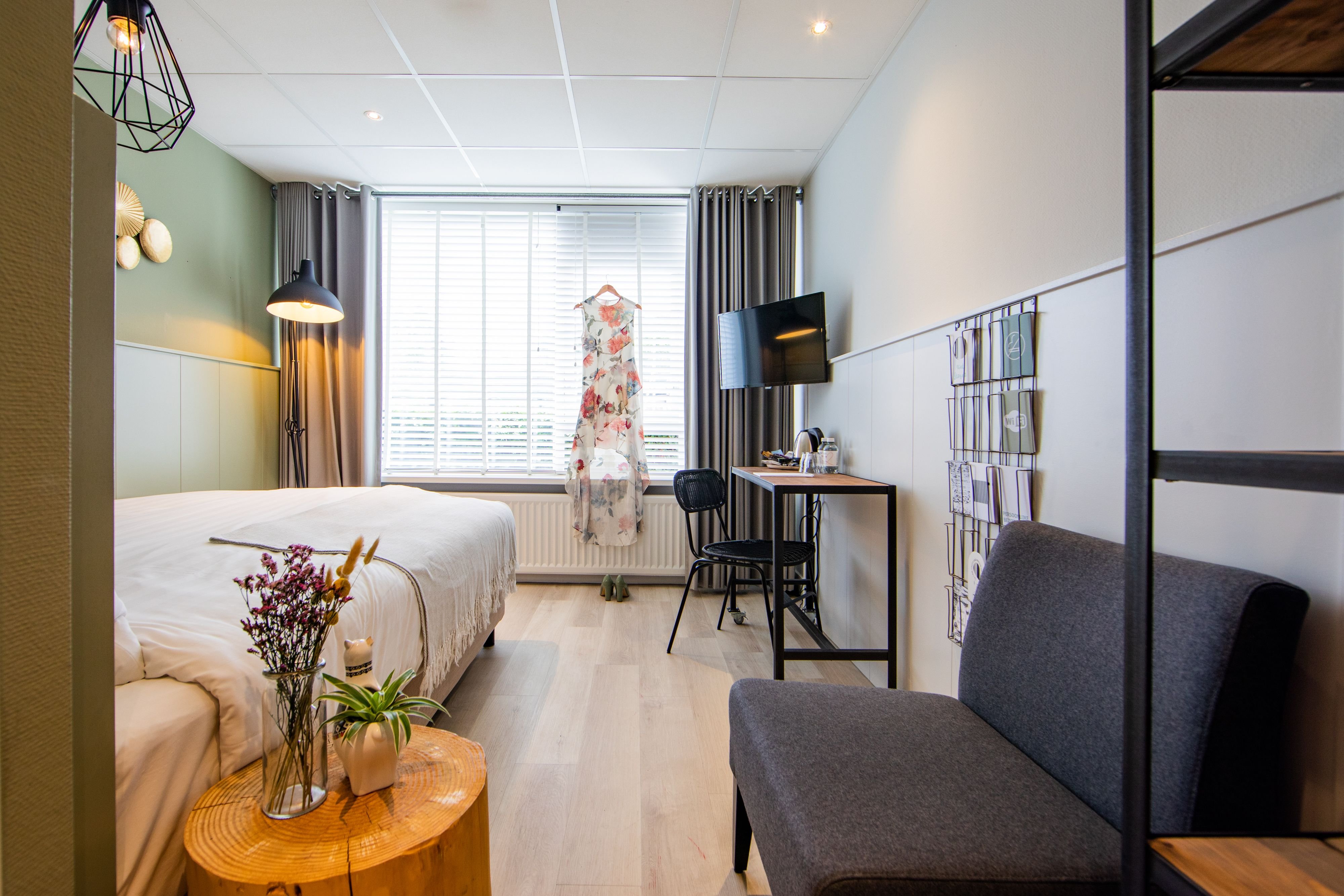 BUITENPLAATS DE BERGSE BOSSEN-guestroom-Tiny Room.jpg