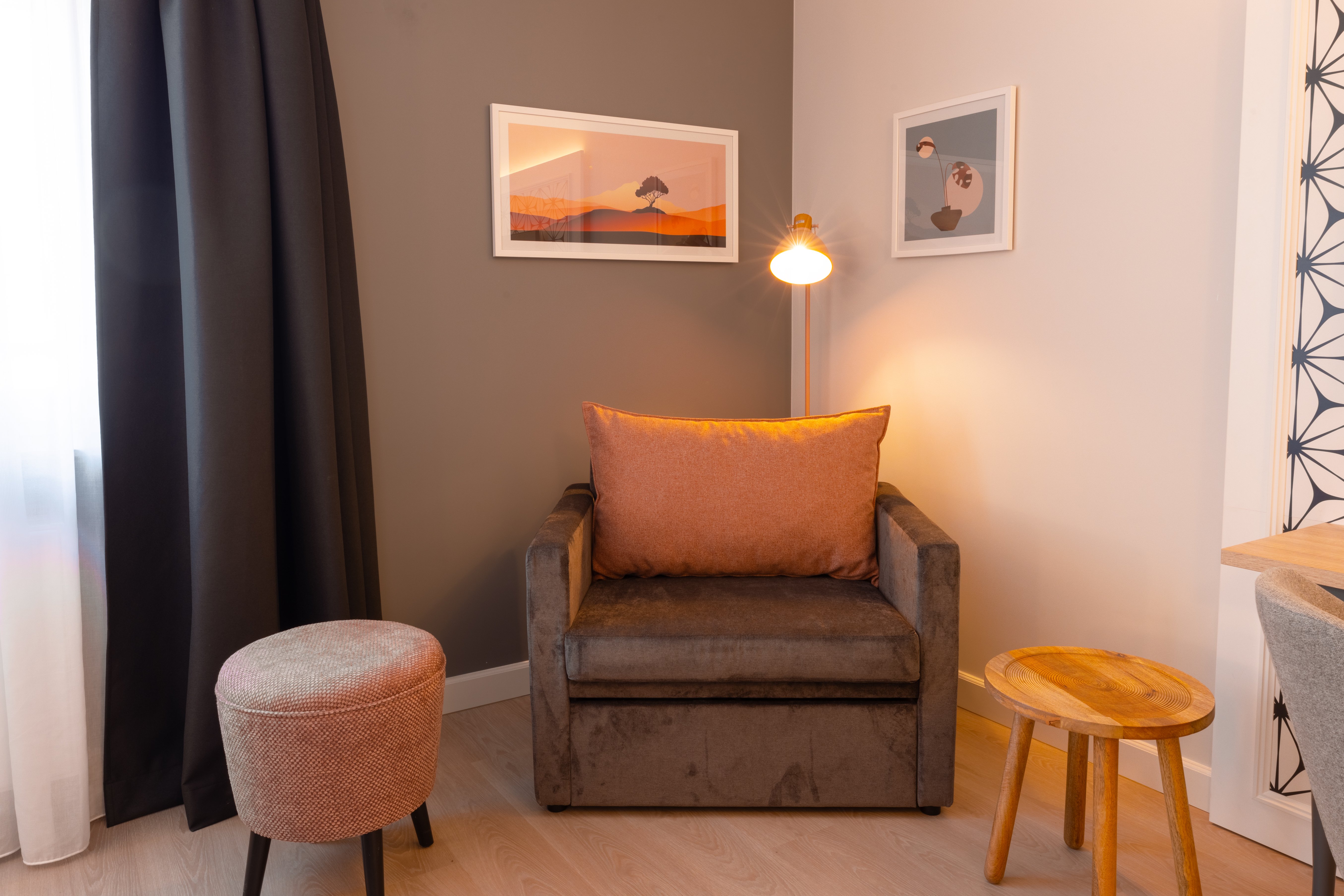 GARNER HOTEL MANNHEIM CITY BY IHG-guestroom-Garner Hotel Mannheim City Guest Room.jpg