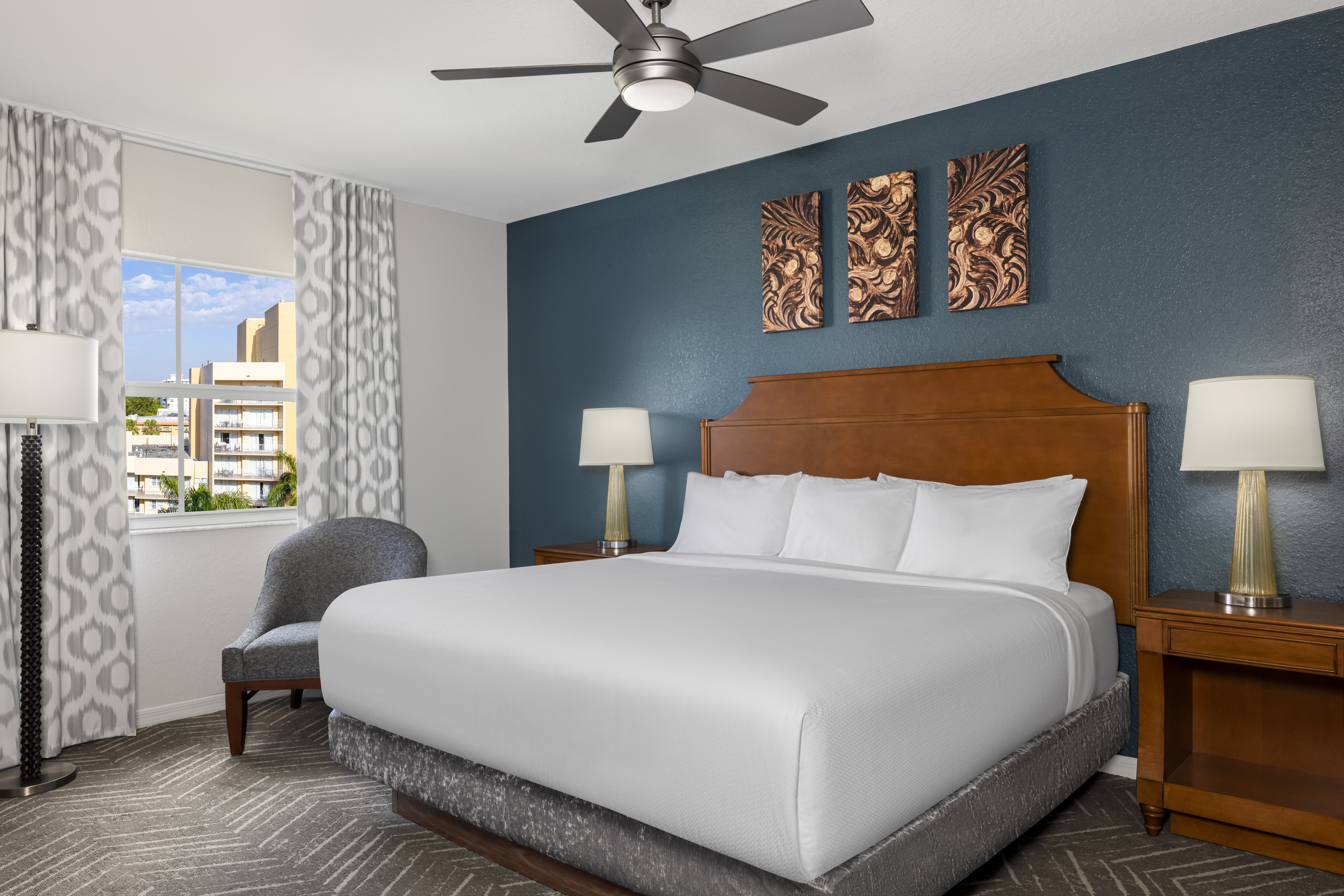 CLUB WYNDHAM PALM-AIRE-guestroom-Two Bedroom - Master - Club Wyndham Palm Aire.jpg