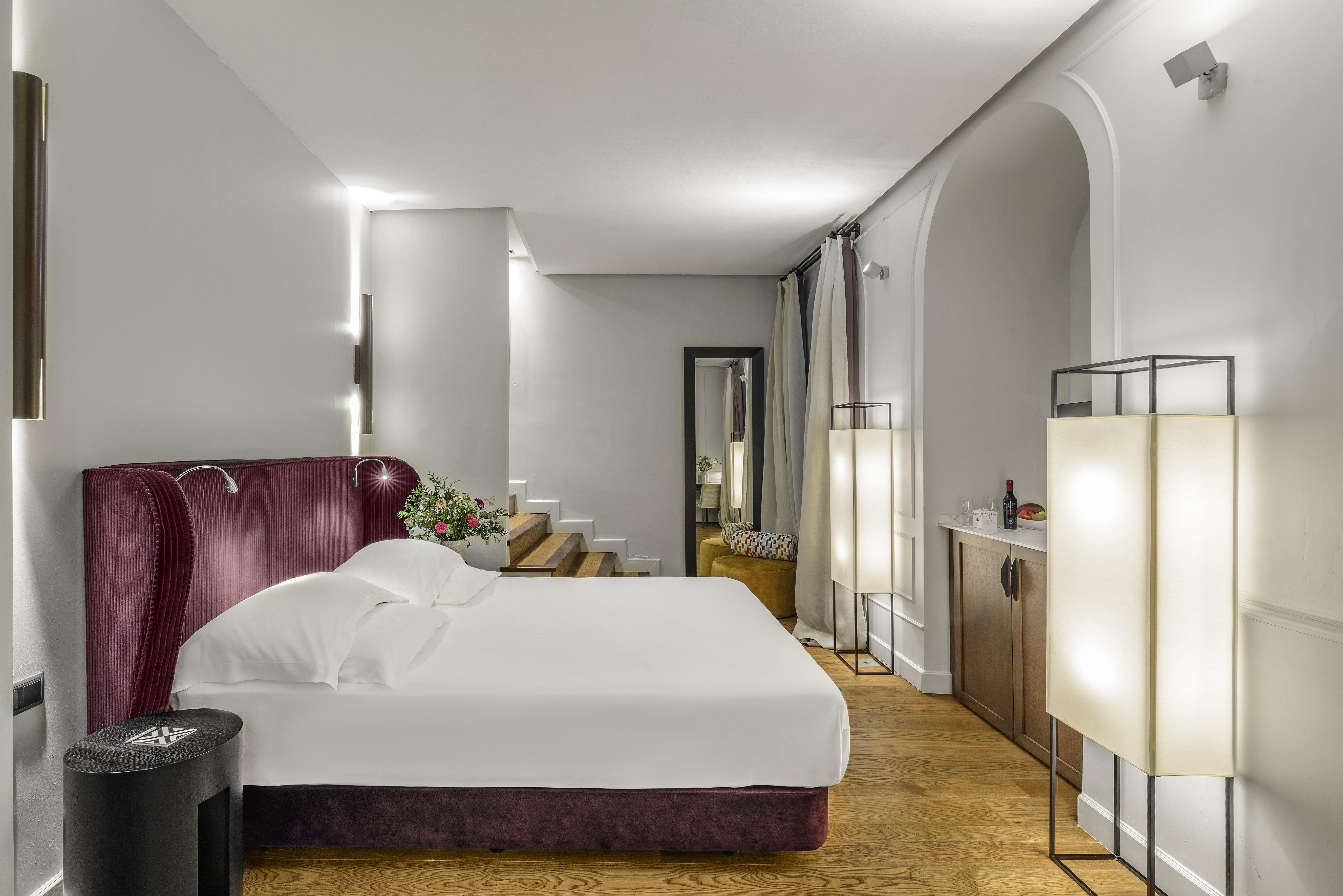 Palacio de Villapanes-guestroom-Deluxe Room - Bedroom.jpg