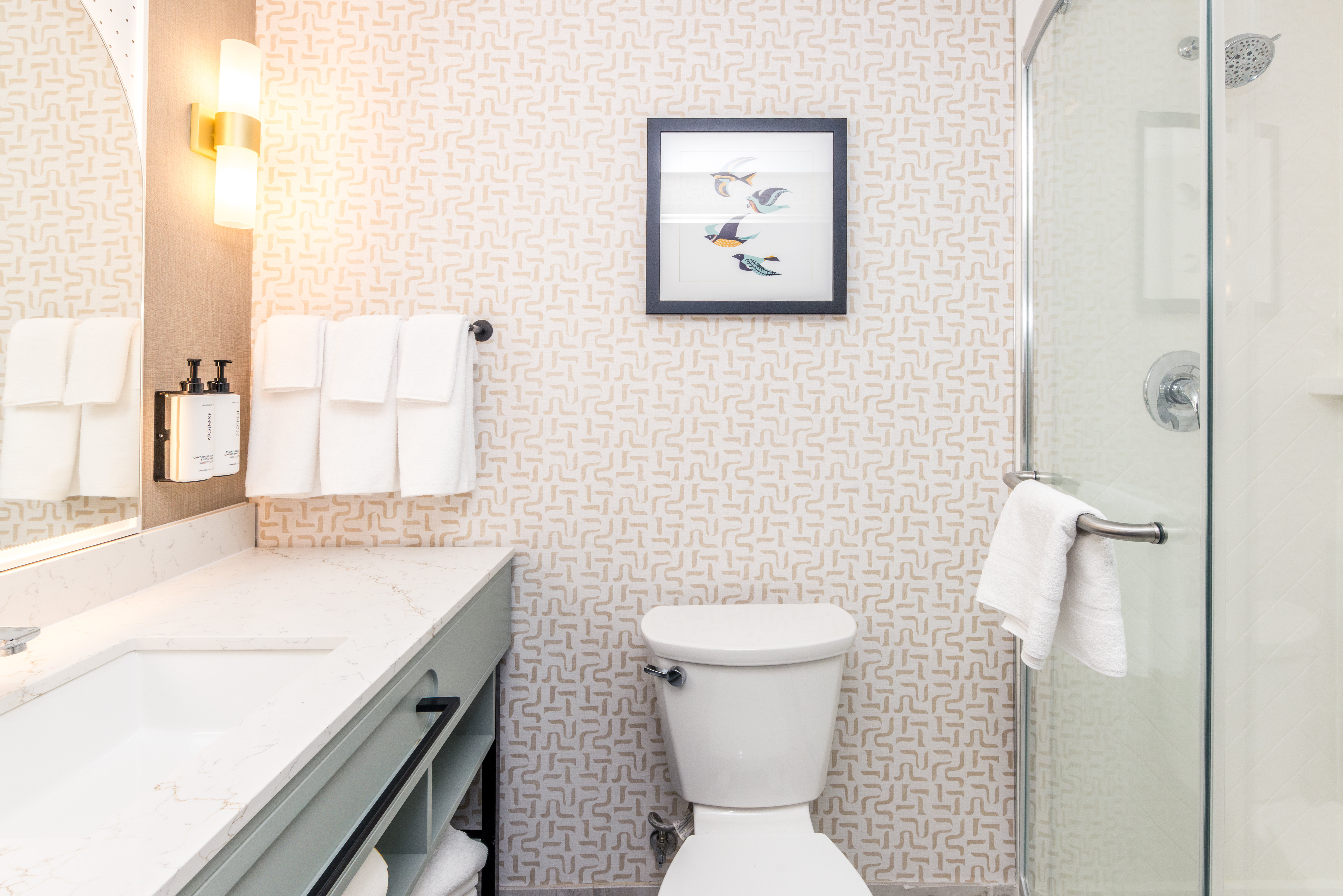 VOCO DOWNTOWN BY IHG-guestroom-Relax and refresh with premium Apotheke bath amenities..jpg