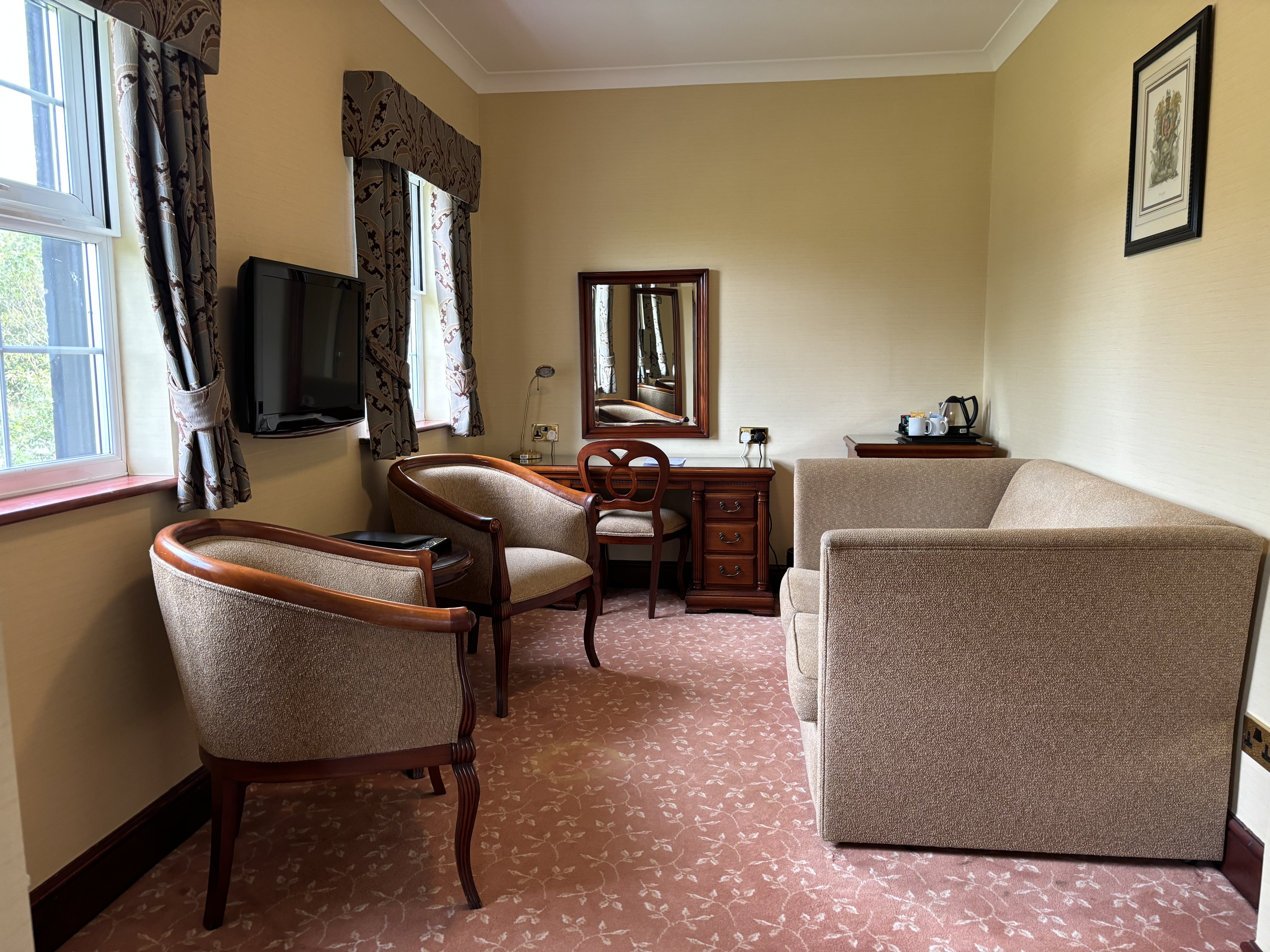 CBH Lake District Castle Inn-guestroom-Hotel Suite Room Lake District Castle Inn.jpg