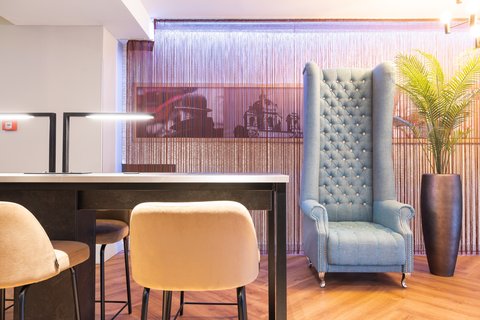 LeonardoHotelViennaWestbahnhof CoworkingSpace px dpi