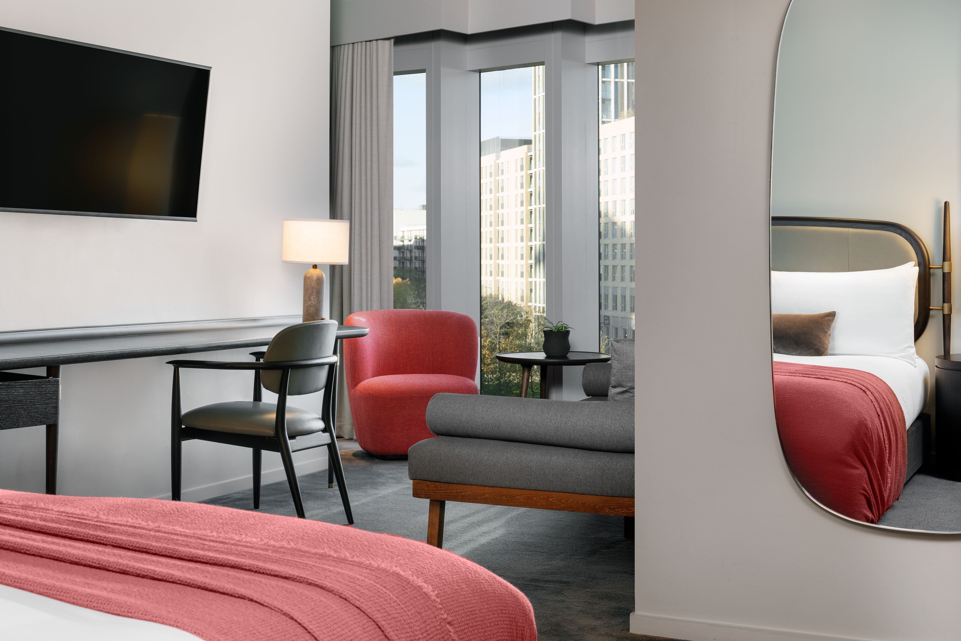 The Stratford Autograph Collection-guestroom-Junior King Suite.jpg