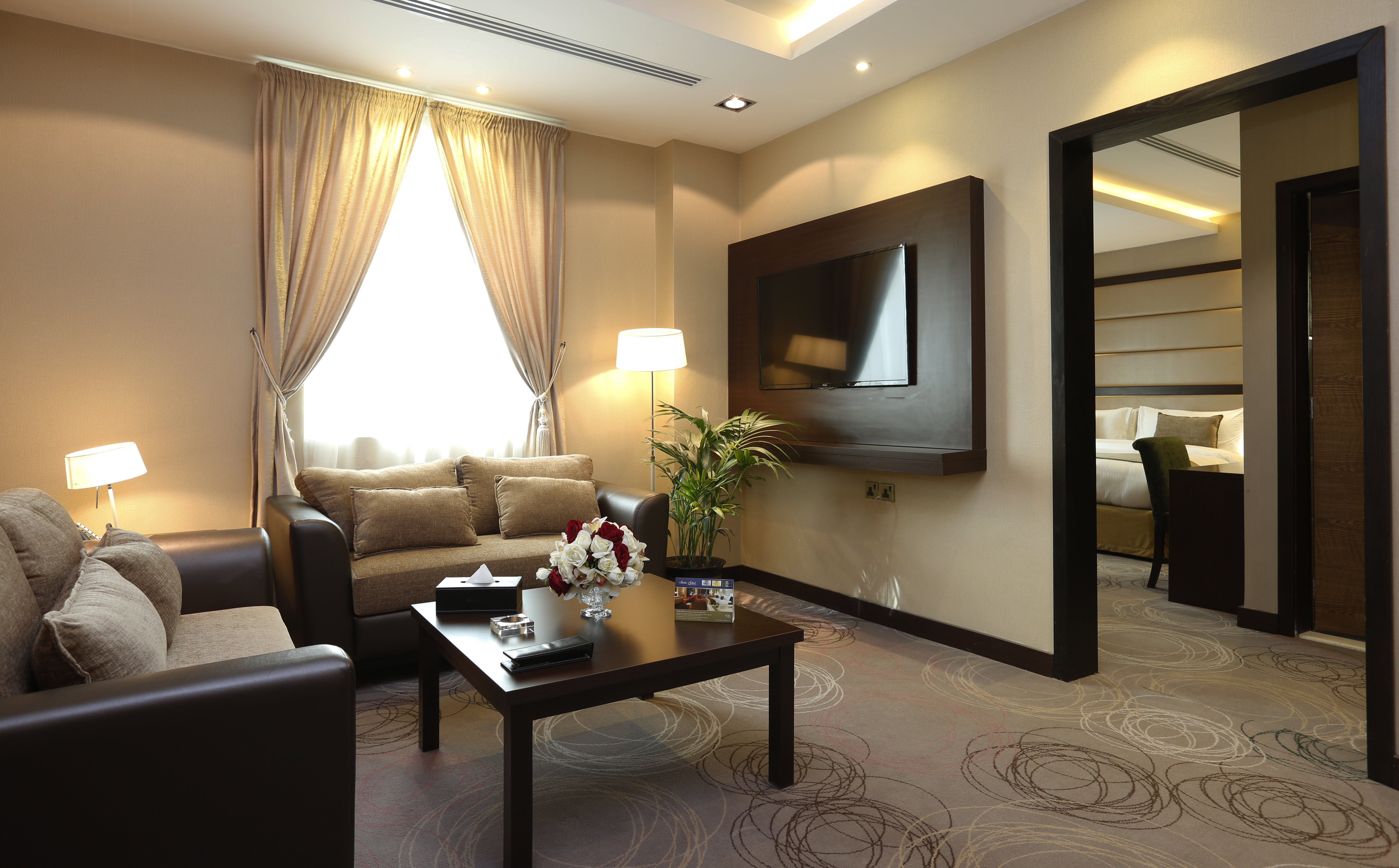 Swiss Flora Inn Hotel Riyadh-guestroom-Executive Suite.jpg