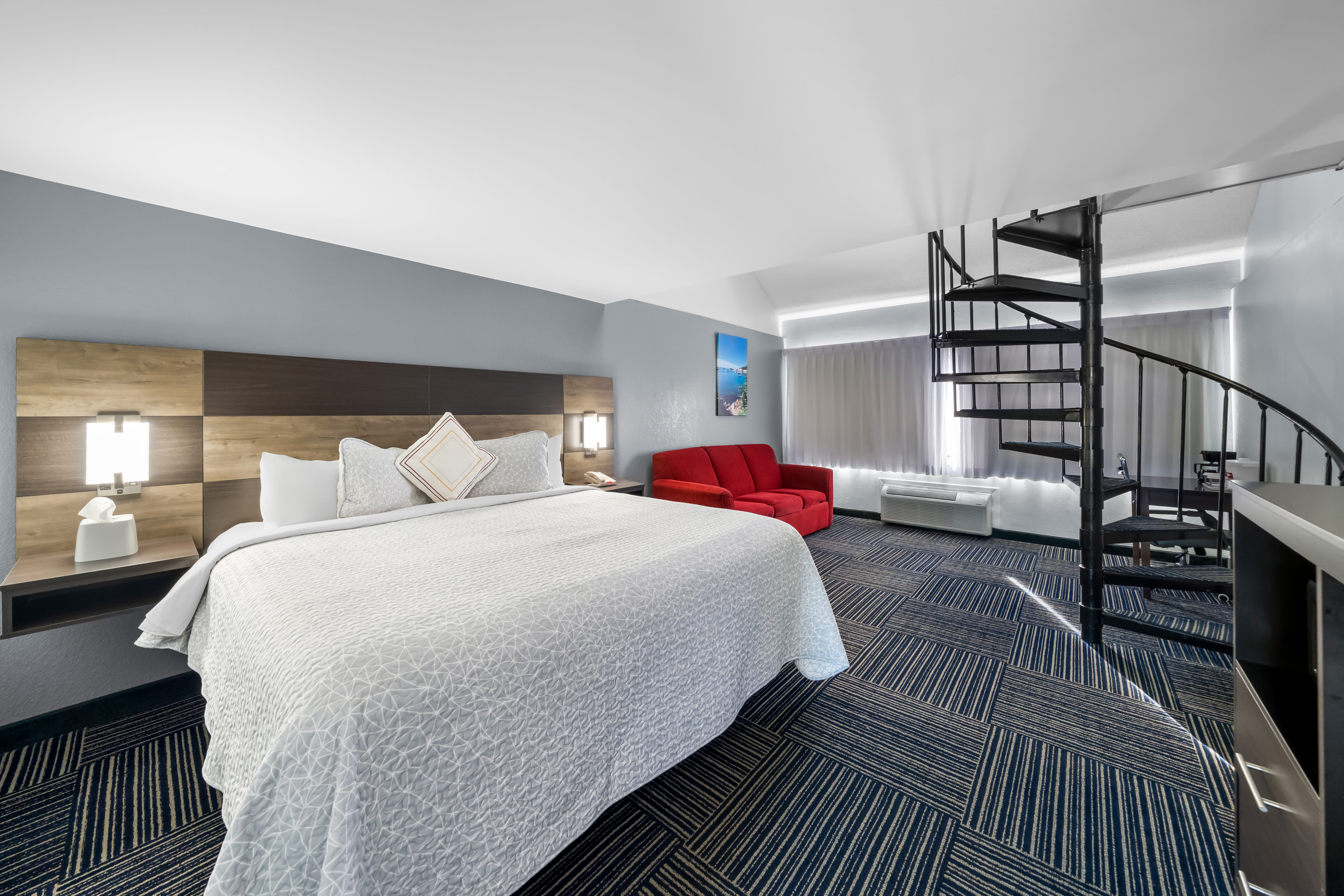 ADMIRALTY INN AND SUITES-guestroom-TRC NS Townhouse Suite King Micro PRO Approved NTKM.jpg