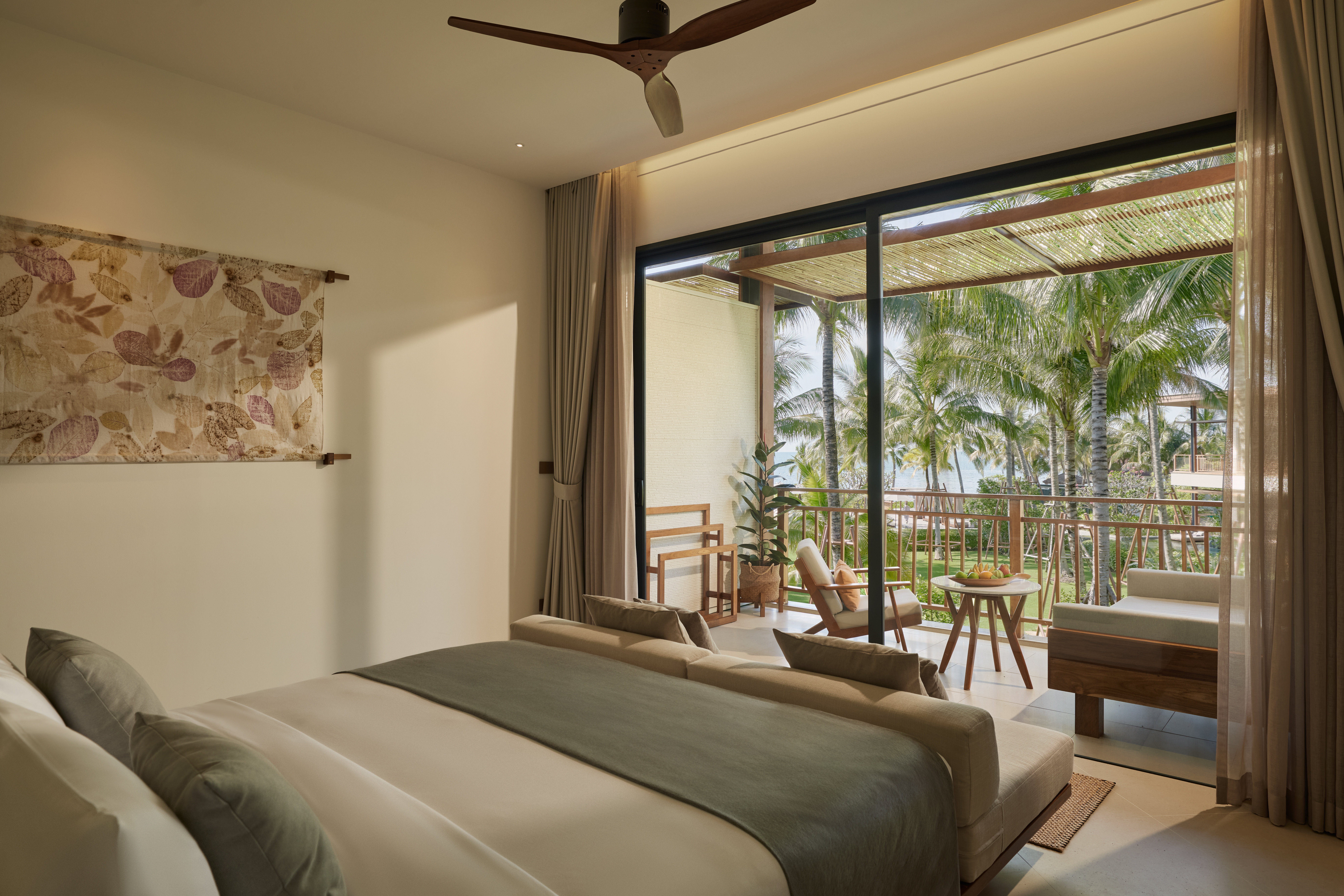 The Retreat Koh Chang-guestroom-Deluxe Balcony Room - Bedroom.jpg