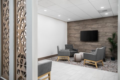 Semi-private lobby seating offers a comfortable work area.