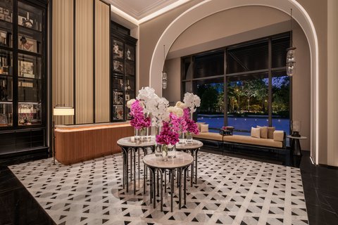 THE RITZ CARLTON BANGKOK - Photo 49