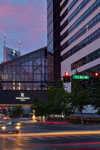 RENAISSANCE NASHVILLE HOTEL - Photo 4