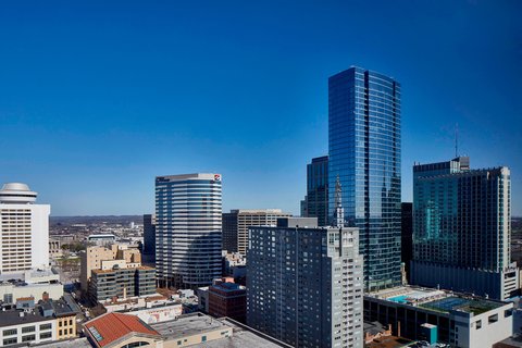 RENAISSANCE NASHVILLE HOTEL - Photo 40