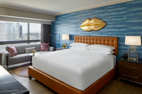 RENAISSANCE NASHVILLE HOTEL - Photo 13